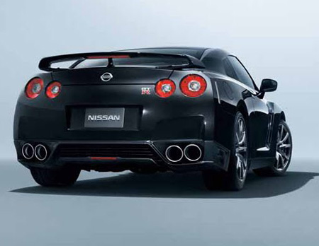 Nissan has released an updated version of the GTR for 2012 and we've got